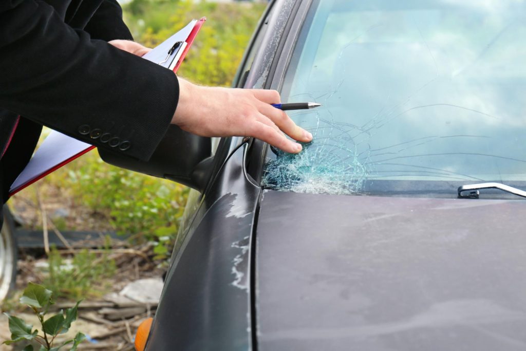 Auto Glass 360 | How Insurance Covers Windshield Replacement in Ontario? windshield replacement insurance Ontario