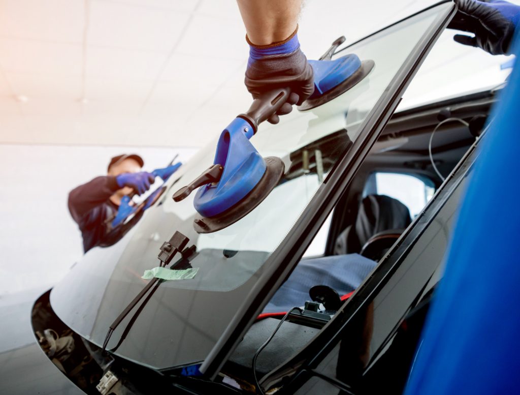 Auto Glass 360 | Windshield Replacement in Brampton: What to Expect From Mobile Service? windshield replacement Brampton